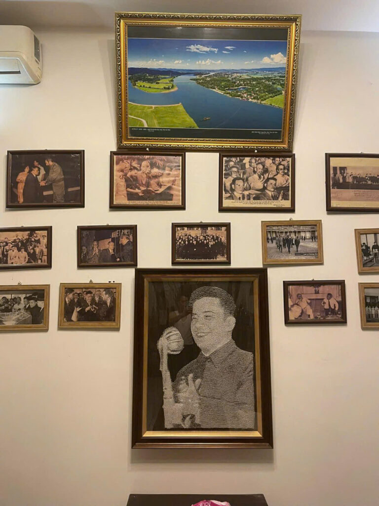 Tranh dây chân dung đinh chỉ